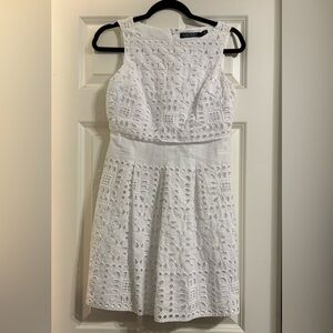 Ralph Lauren Beautiful White Cotton Eyelet Dress